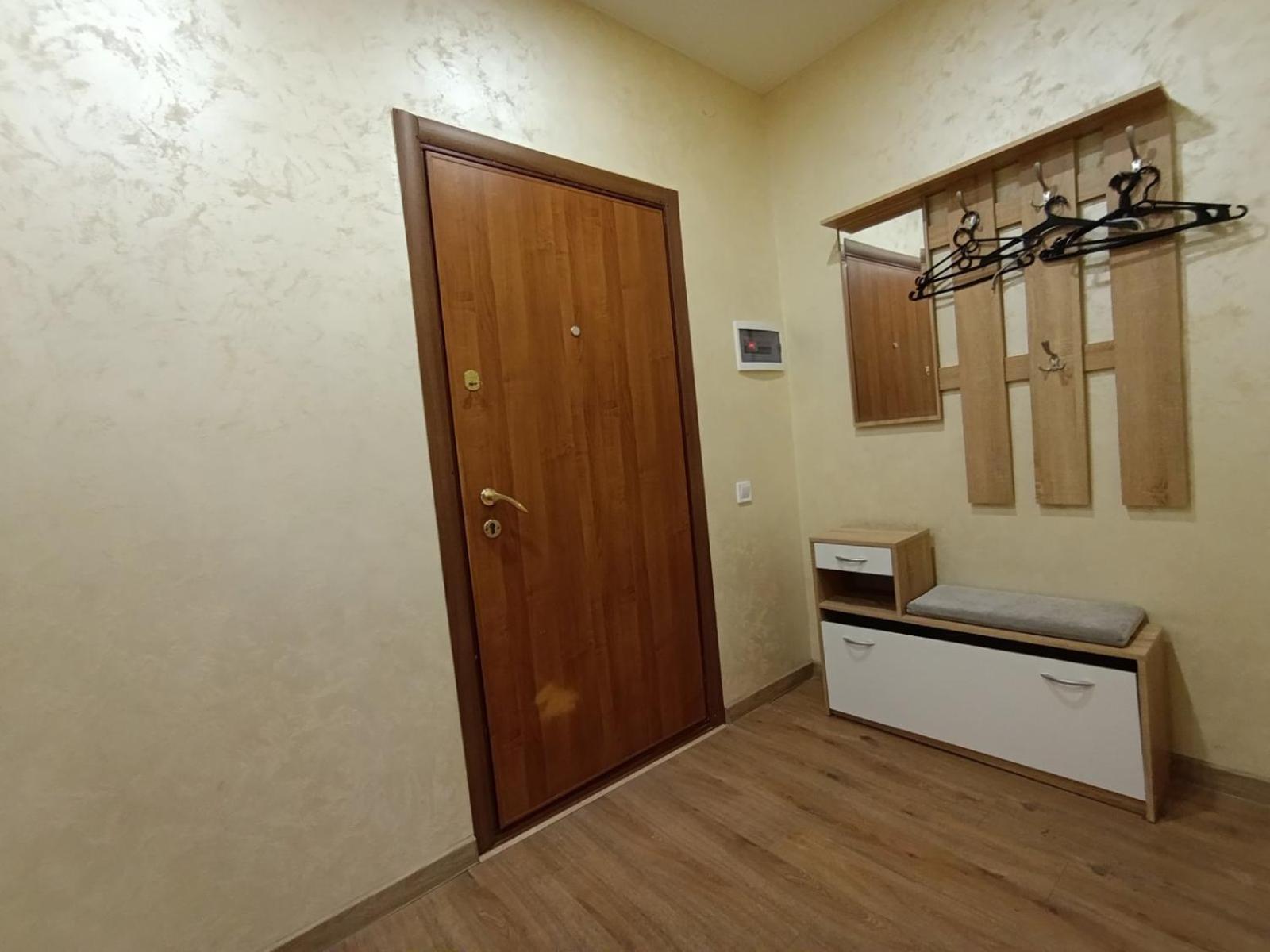 Квартира З Ремонтом Між Залізничним Вокзалом І Центром Lviv Exteriör bild