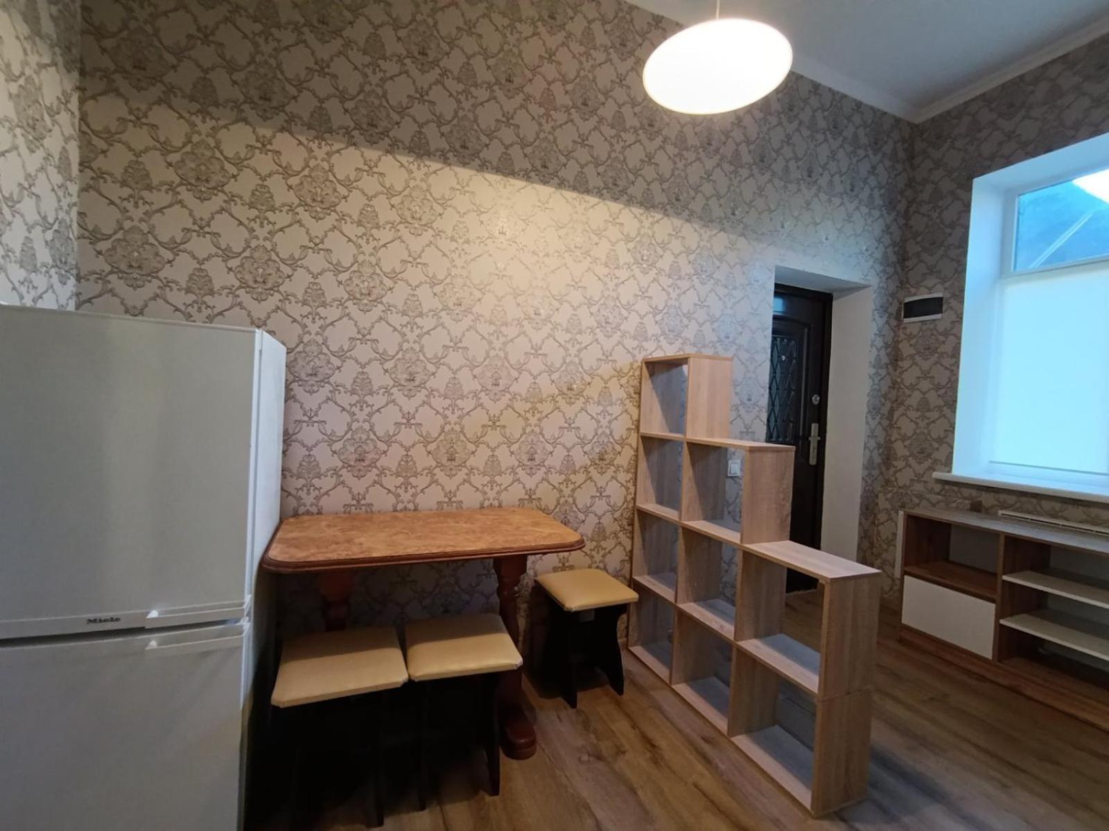 Квартира З Ремонтом Між Залізничним Вокзалом І Центром Lviv Exteriör bild